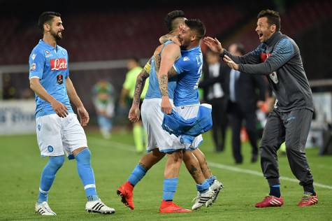 NAPLES, ITALY - MAY 03:  Marek Hamsik of Napoli celebrates after scoring the opening goal during the Serie A match between SSC Napoli and AC Milan at Stadio San Paolo on May 3, 2015 in Naples, Italy.  (Photo by Giuseppe Bellini/Getty Images)