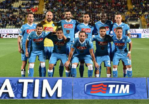 MODENA, ITALY - SEPTEMBER 23: Team of Napoli poses before the Serie A match between Carpi FC and SSC Napoli at Alberto Braglia Stadium on September 23, 2015 in Modena, Italy. (Photo by Giuseppe Bellini/Getty Images)