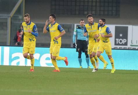 VERONA, ITALY - NOVEMBER 29:  Roberto Inglese # 45 of Chievo Verona  celebrates after scoring  his team's second goal during the Serie A match between AC Chievo Verona and Udinese Calcio at Stadio Marc'Antonio Bentegodi on November 29, 2015 in Verona, Italy.  (Photo by Dino Panato/Getty Images)