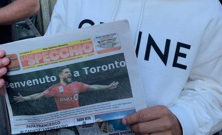 La prima pagina del giornale Lo Specchio, quotidiano canadese per italiani 