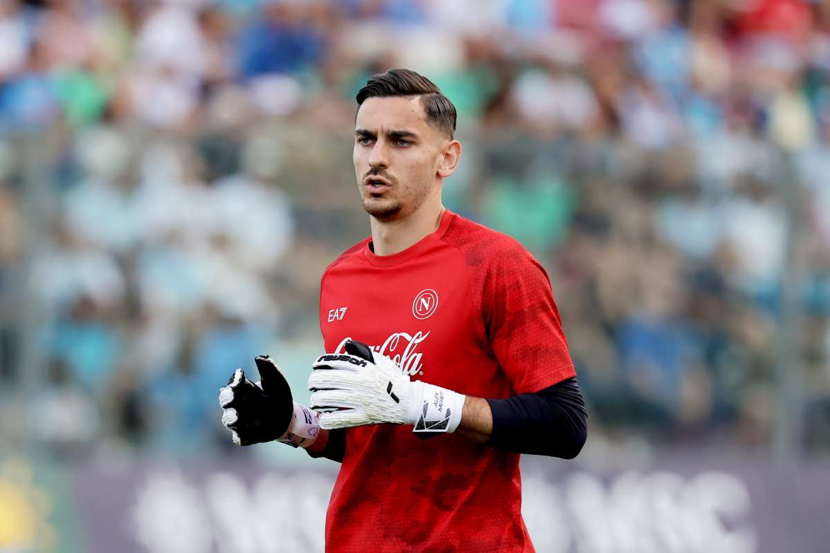 Il Napoli sta venendo Alex Meret