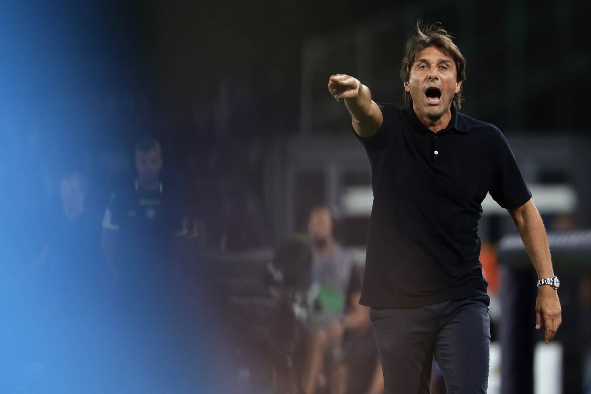 Antonio Conte ha coniato un nuovo slogan per il suo Napoli