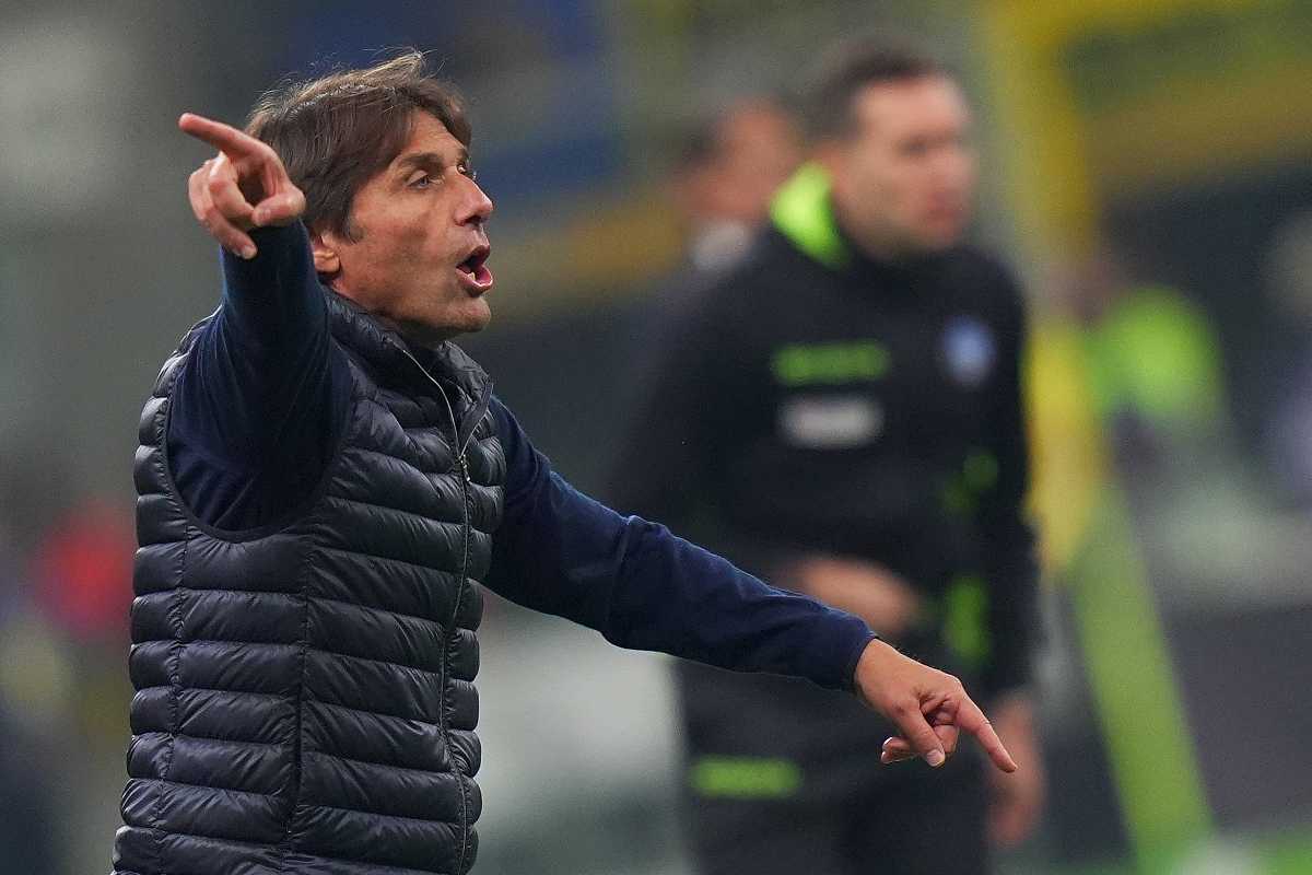 Conte dà indicazioni