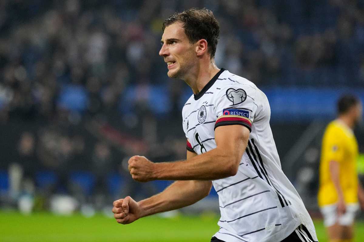 Goretzka esulta