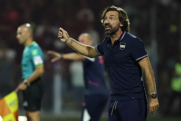 Nuova panchina per Pirlo