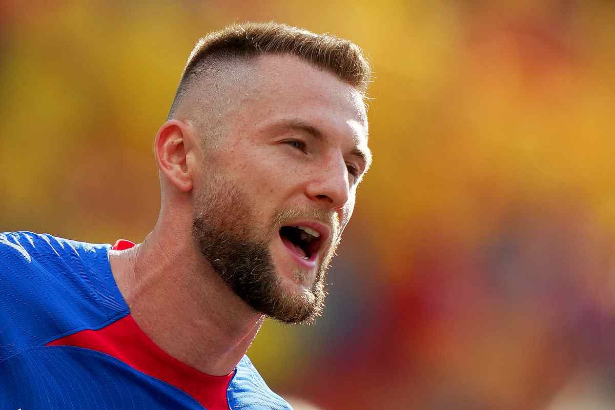 Napoli annuncio su Skriniar