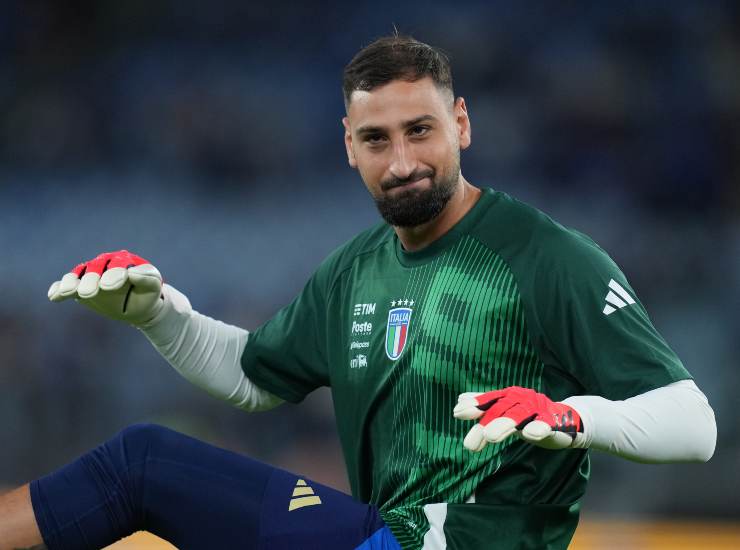 Donnarumma con la maglia della Nazionale