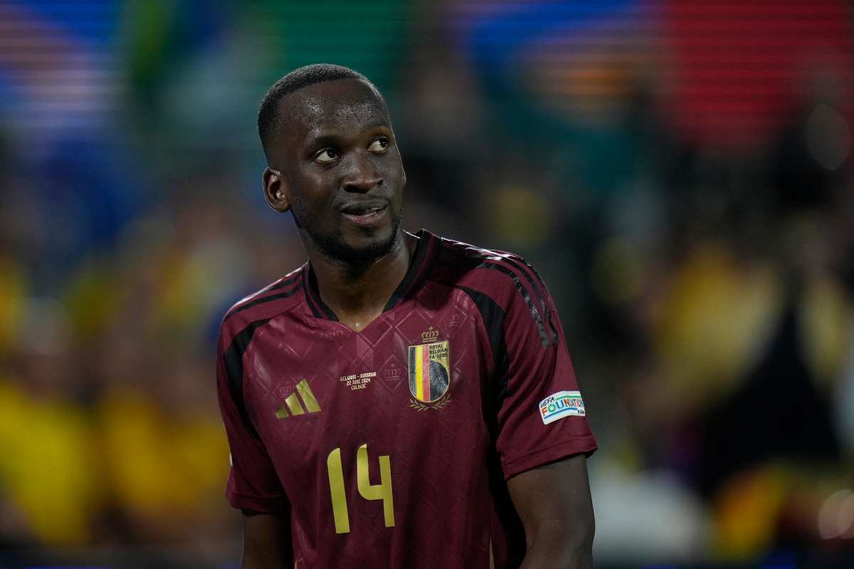 Lukebakio con la maglia del Belgio