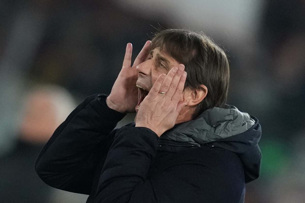 Antonio Conte in panchina