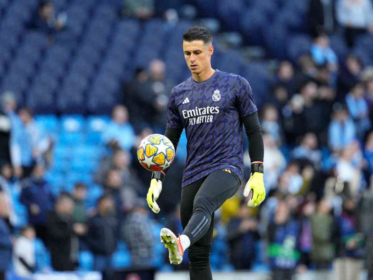 Kepa con la maglia del Real Madrid