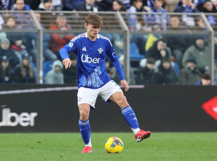 Nico Paz durante una partita